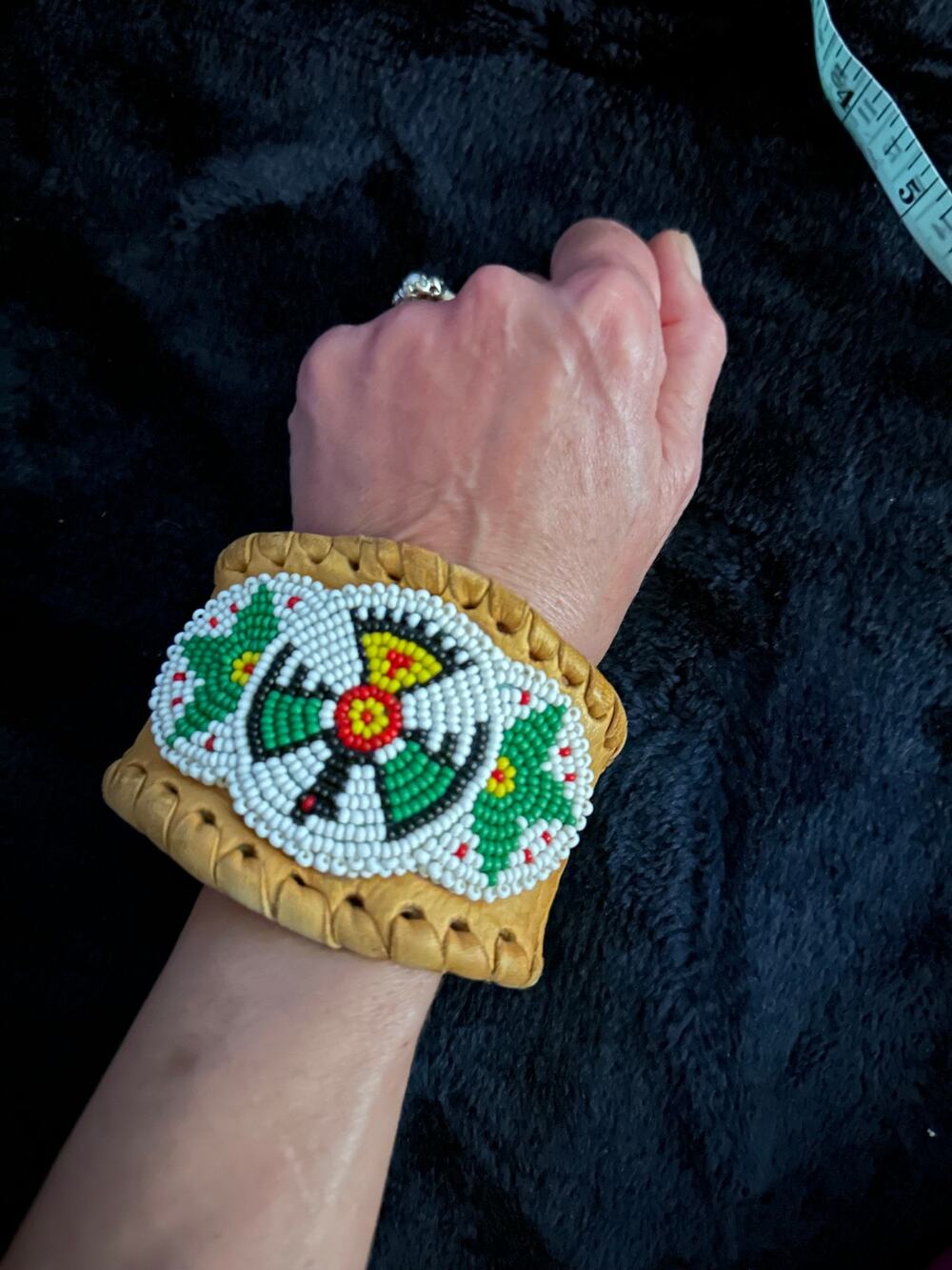 VINTAGE NATIVE SOFT THICK WHIPSTITCHED LEATHER & BEADWORK CUFF BRACELET UNISEX